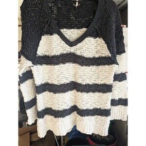 Free People Songbird Women's Size S Blk/Whi  Knit V-Neck Pullover Sweater